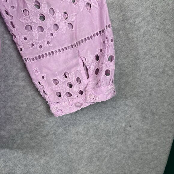 Chico’s Cotton Eyelet Blouse Women’s Size 3 |XL Pullover V-Neck Embroidered Boho - Picture 7 of 10